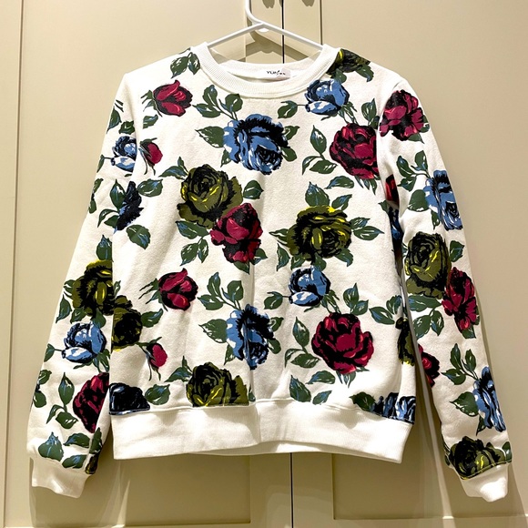 Women’s Blouses - Picture 2 of 3